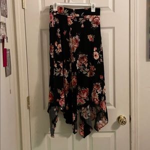 Torrid  Floral Handkerchief Skirt Size 4